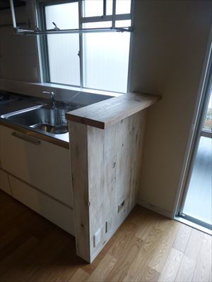 シャビーシックなアクセントウォール